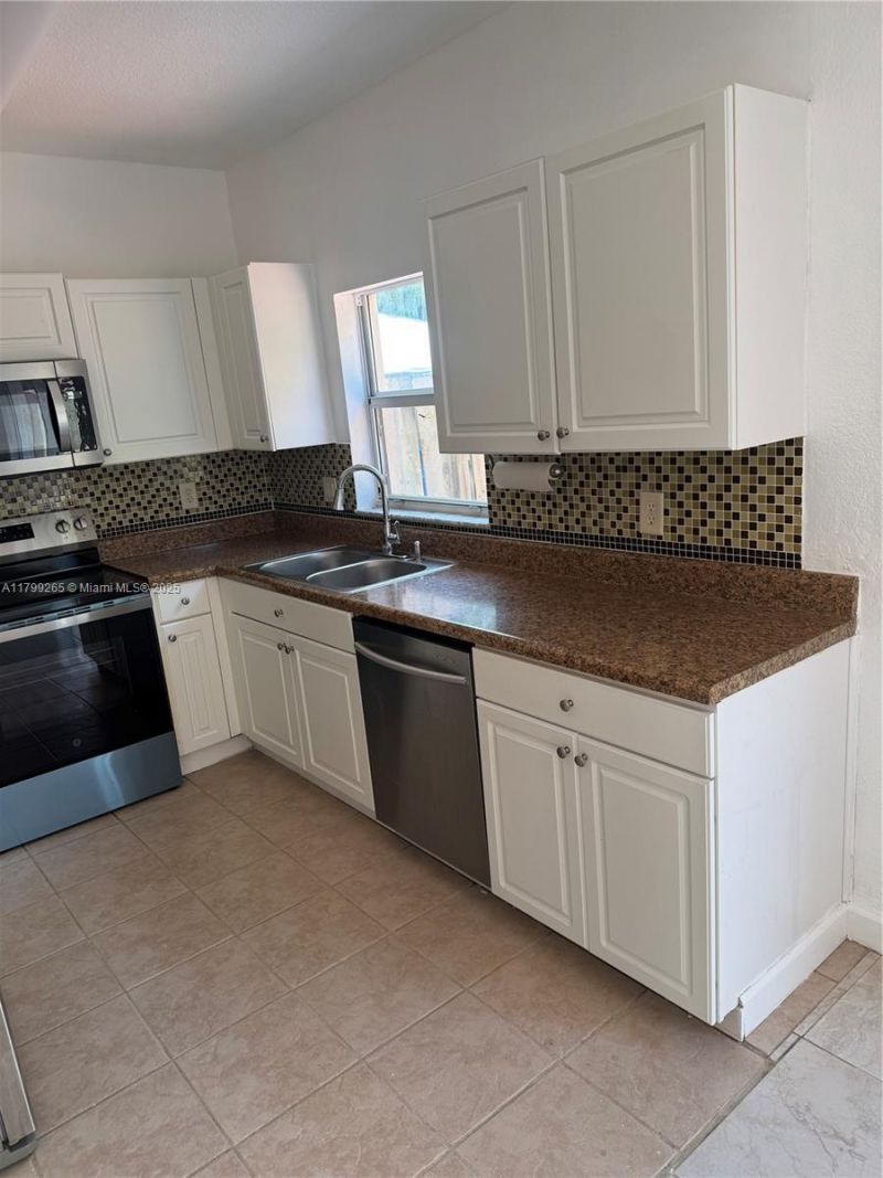 4139 NE 26th St, Homestead, FL 33033 Photo