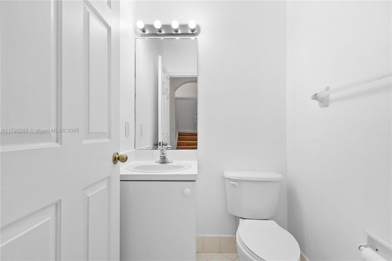 4139 NE 26th St, Homestead, FL 33033 Photo