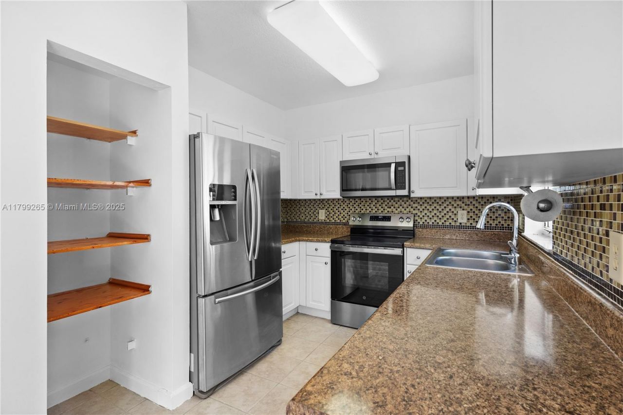 4139 NE 26th St, Homestead, FL 33033 Photo