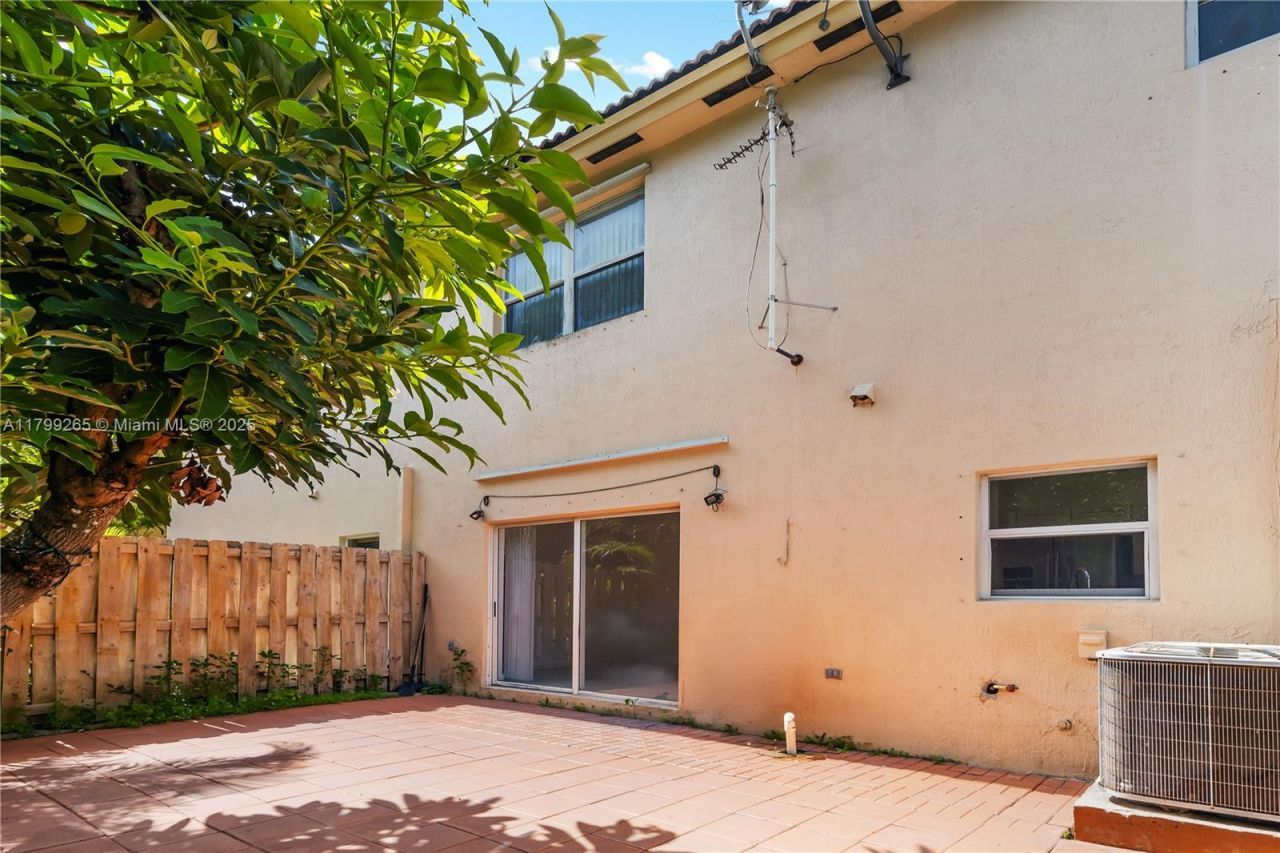 4139 NE 26th St, Homestead, FL 33033 Photo