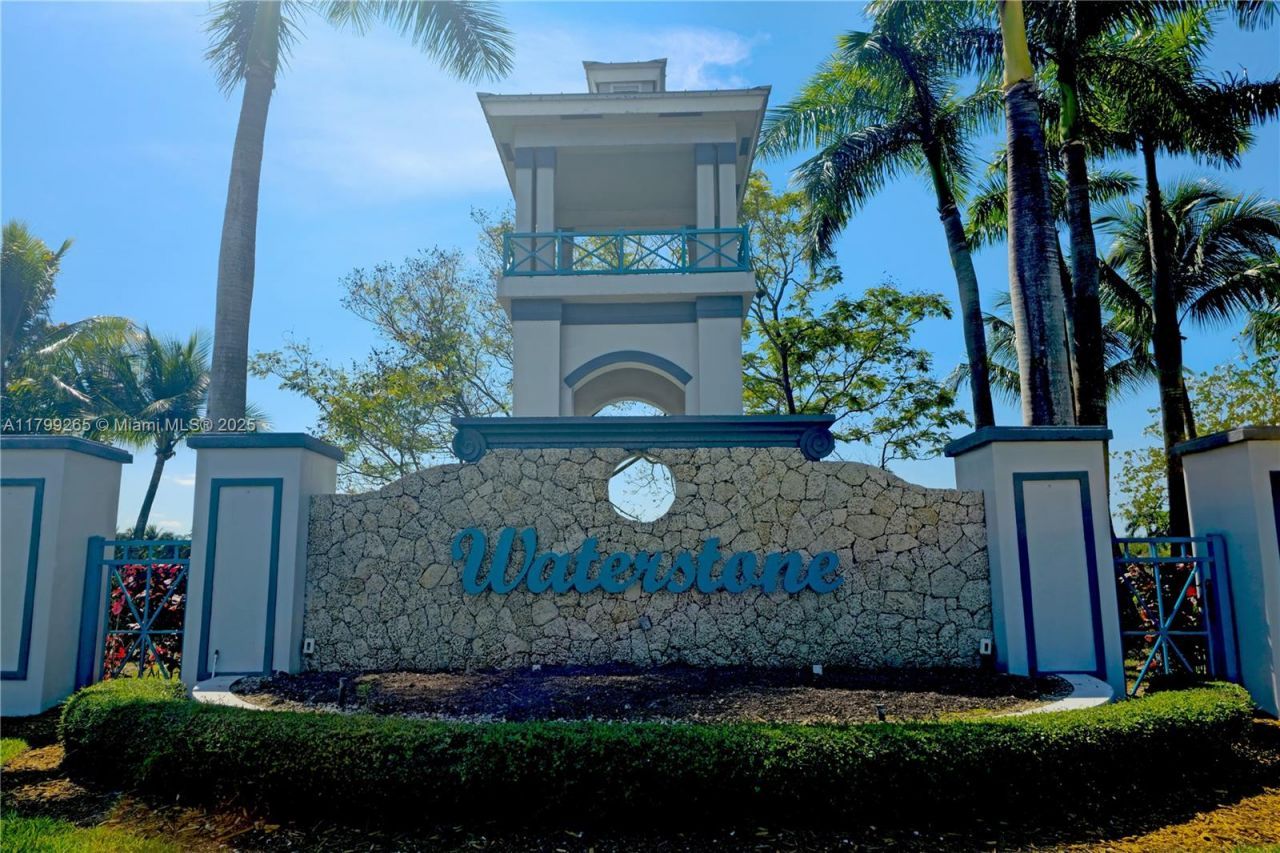 4139 NE 26th St, Homestead, FL 33033 Photo