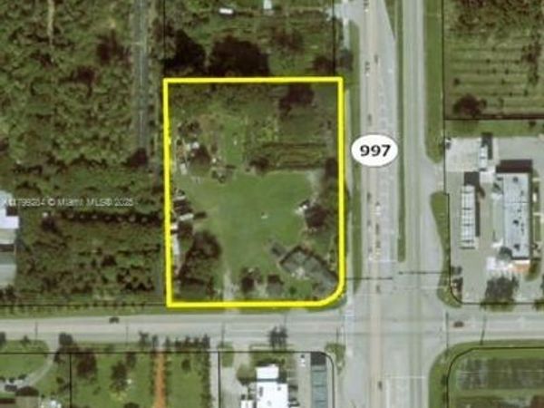 27190 SW 177th Ave, Homestead, FL 33031