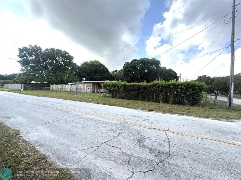 314 N 21st St, Fort Pierce, FL 34950 Photo