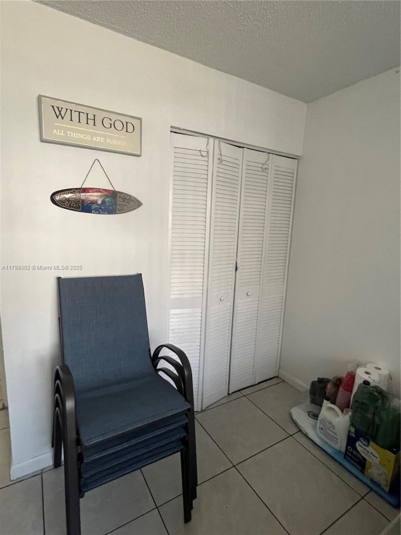 8145 NW 7th St, Unit 211, Miami, FL 33126 Photo