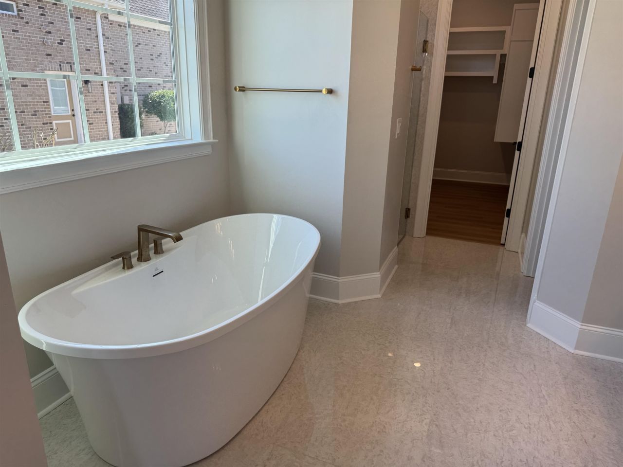 404 Plantation Oaks Dr. Photo 18