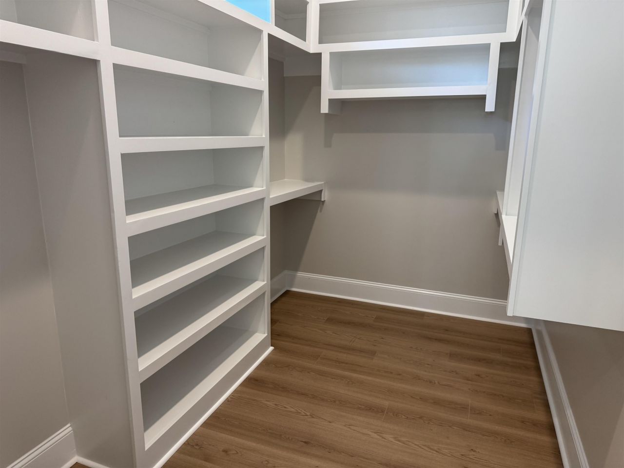 404 Plantation Oaks Dr. Photo 21