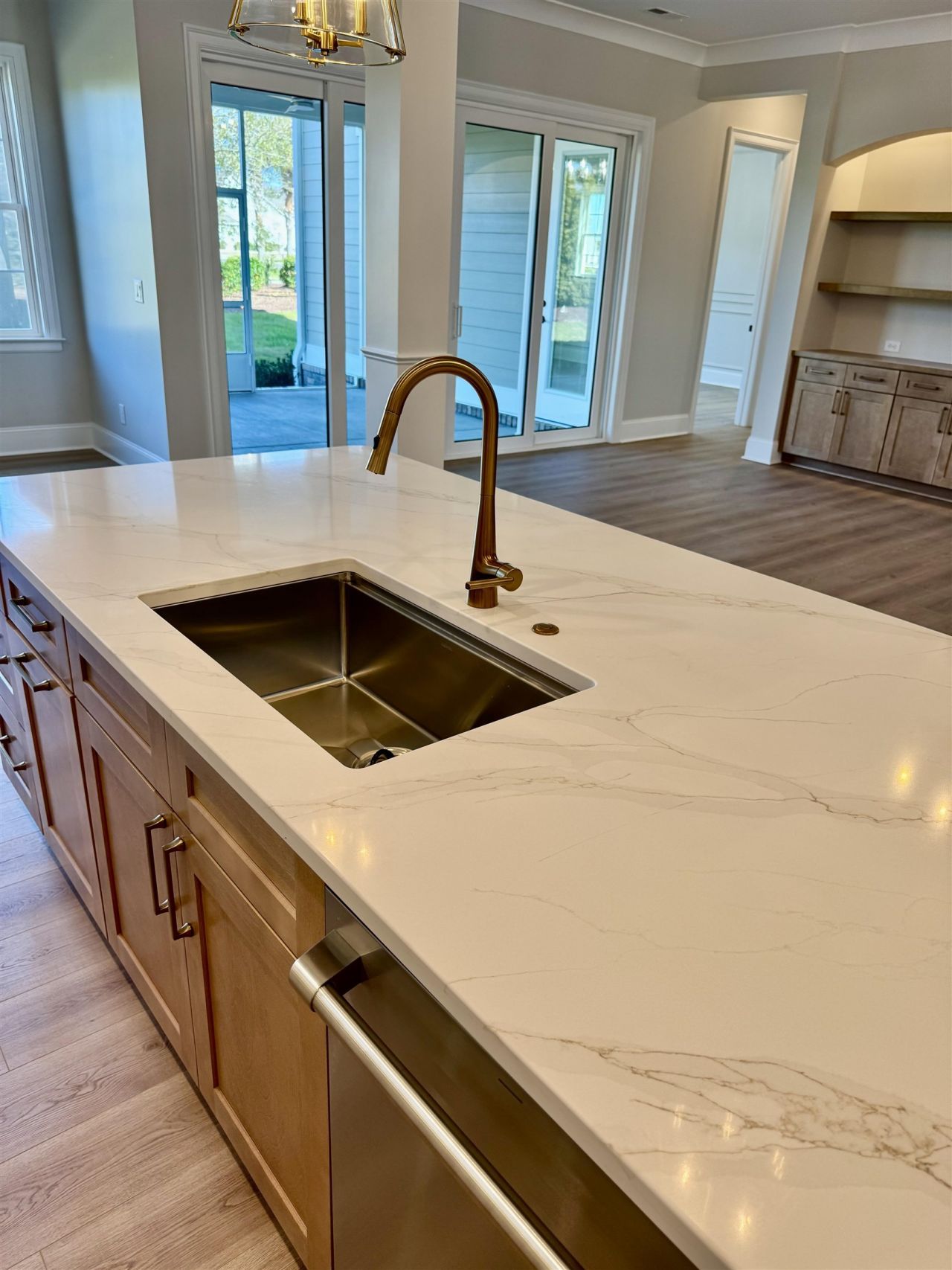 404 Plantation Oaks Dr. Photo 8