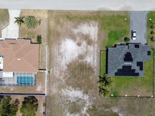 4308 NW 36th Avenue, Cape Coral, FL 33993