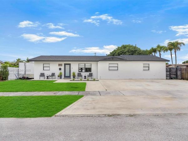3640 SW 122nd Pl, Miami, FL 33175