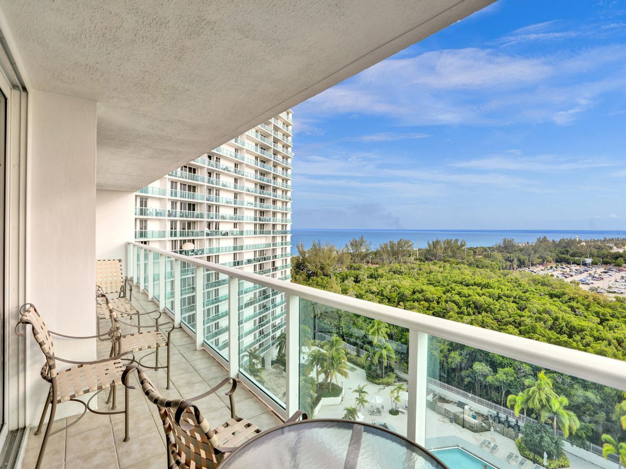 100 Bayview Drive, Unit 1125, Sunny Isles Beach, FL 33160 Photo