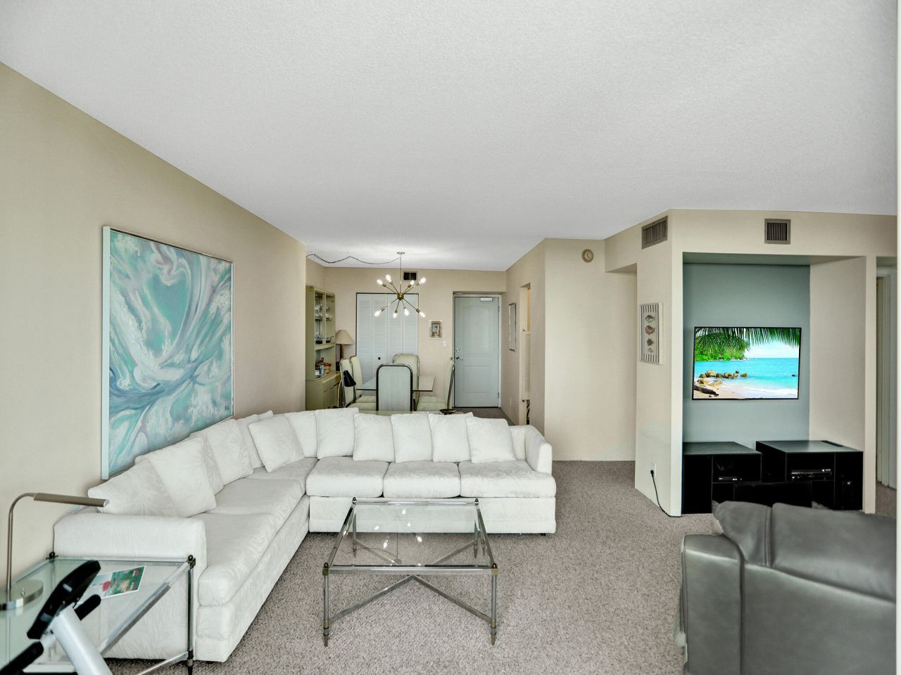 100 Bayview Drive, Unit 1125, Sunny Isles Beach, FL 33160 Photo