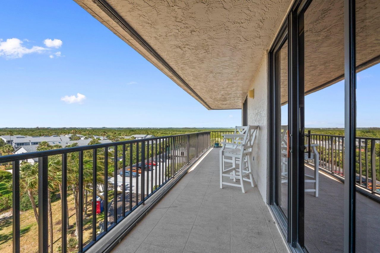 5047 N Highway A1a, Unit 506, Hutchinson Island, FL 34949 Photo