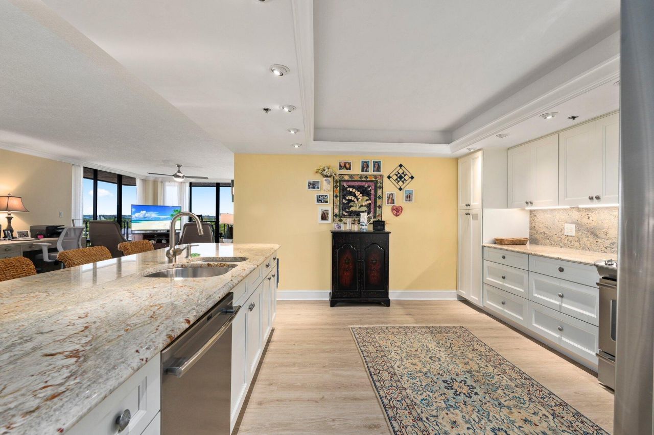 5047 N Highway A1a, Unit 506, Hutchinson Island, FL 34949 Photo