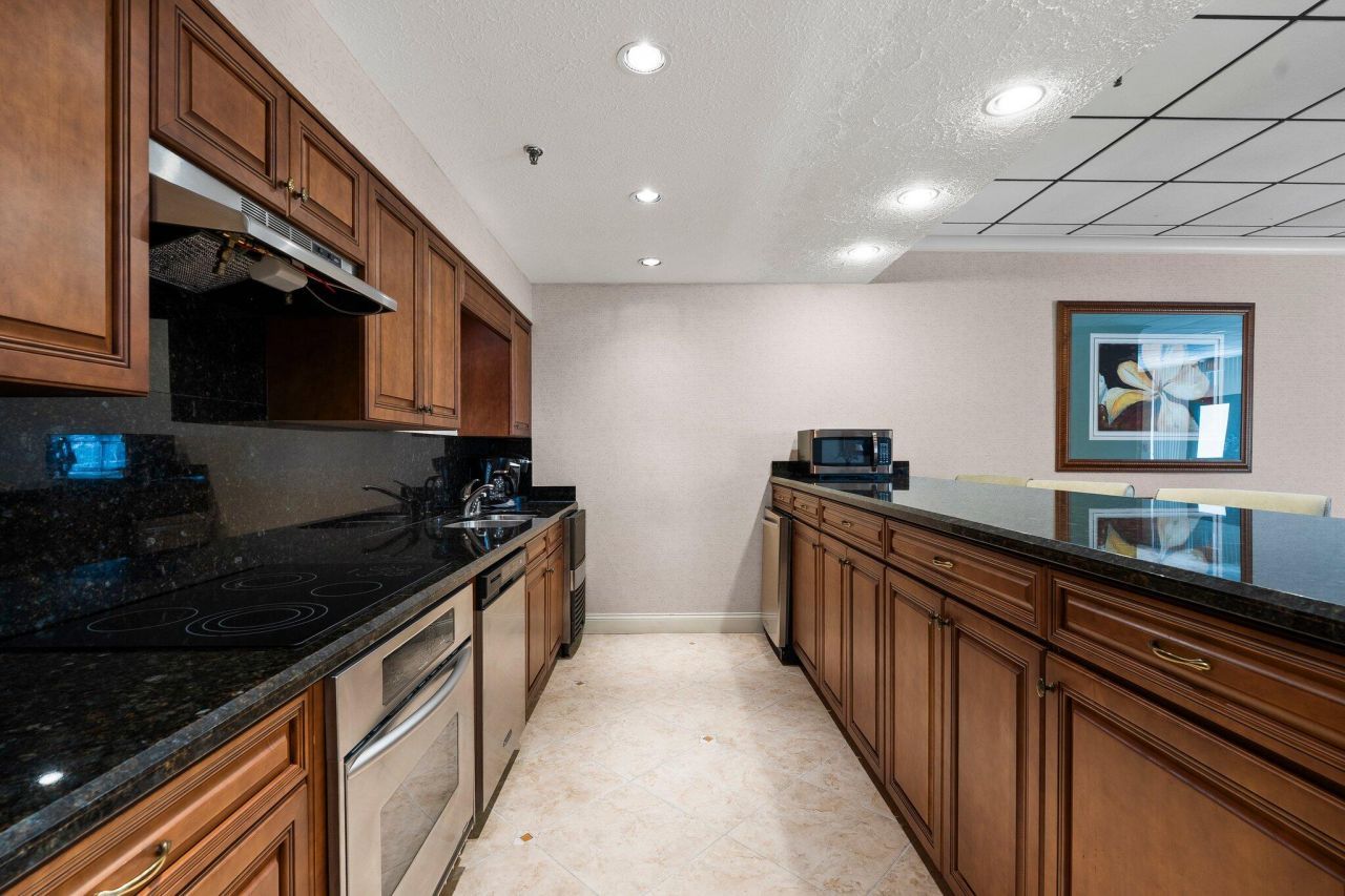 5047 N Highway A1a, Unit 506, Hutchinson Island, FL 34949 Photo