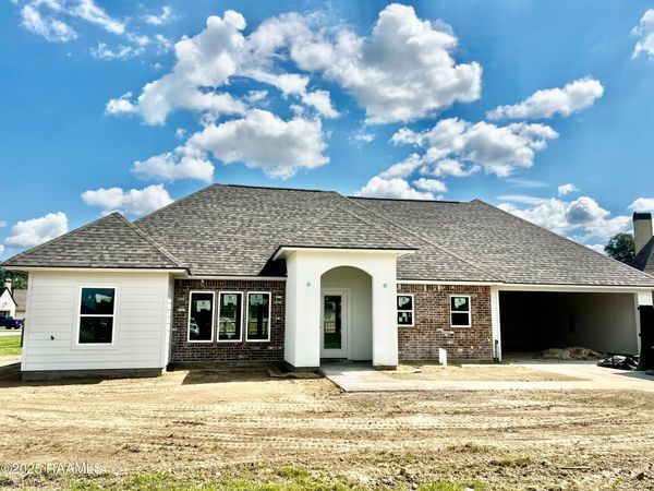 101 Cebby Lane, Youngsville, LA 70592
