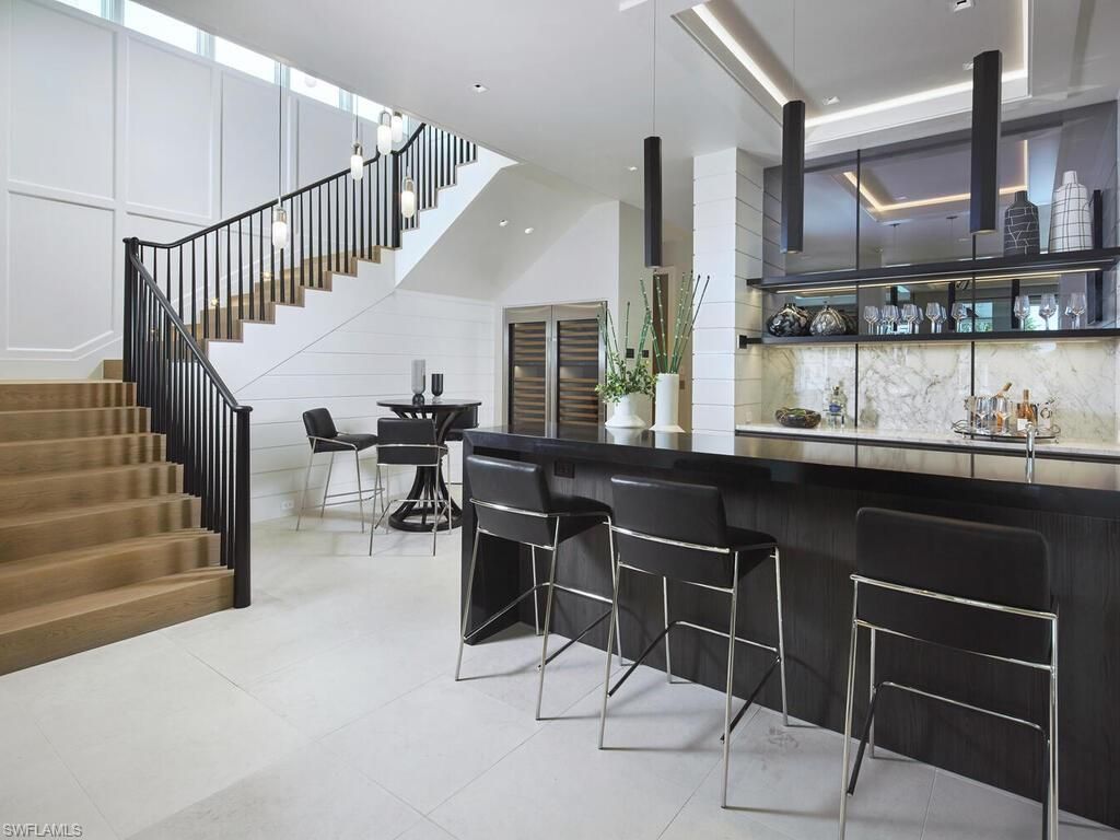 3233 Gin Ln, Naples, FL 34102 Photo