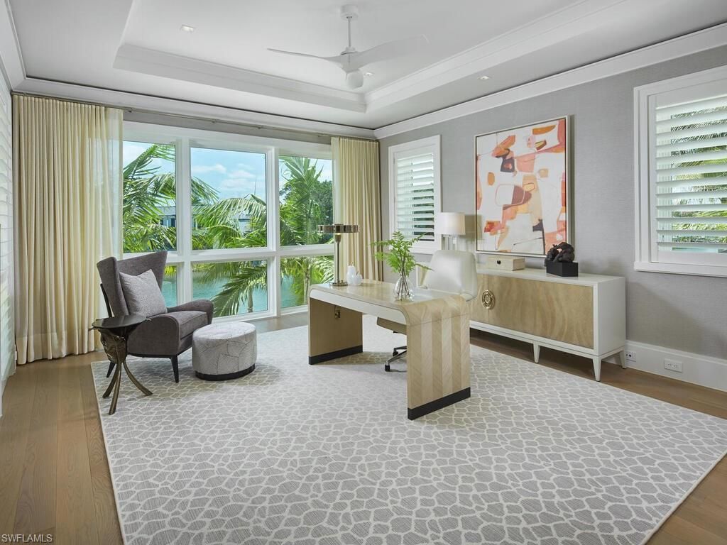 3233 Gin Ln, Naples, FL 34102 Photo