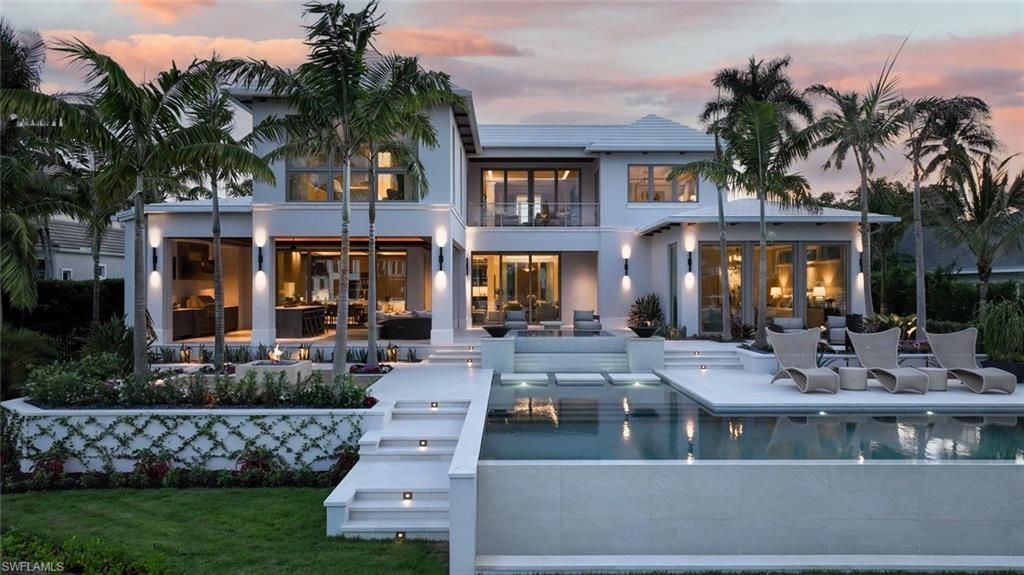 3233 Gin Ln, Naples, FL 34102 Photo