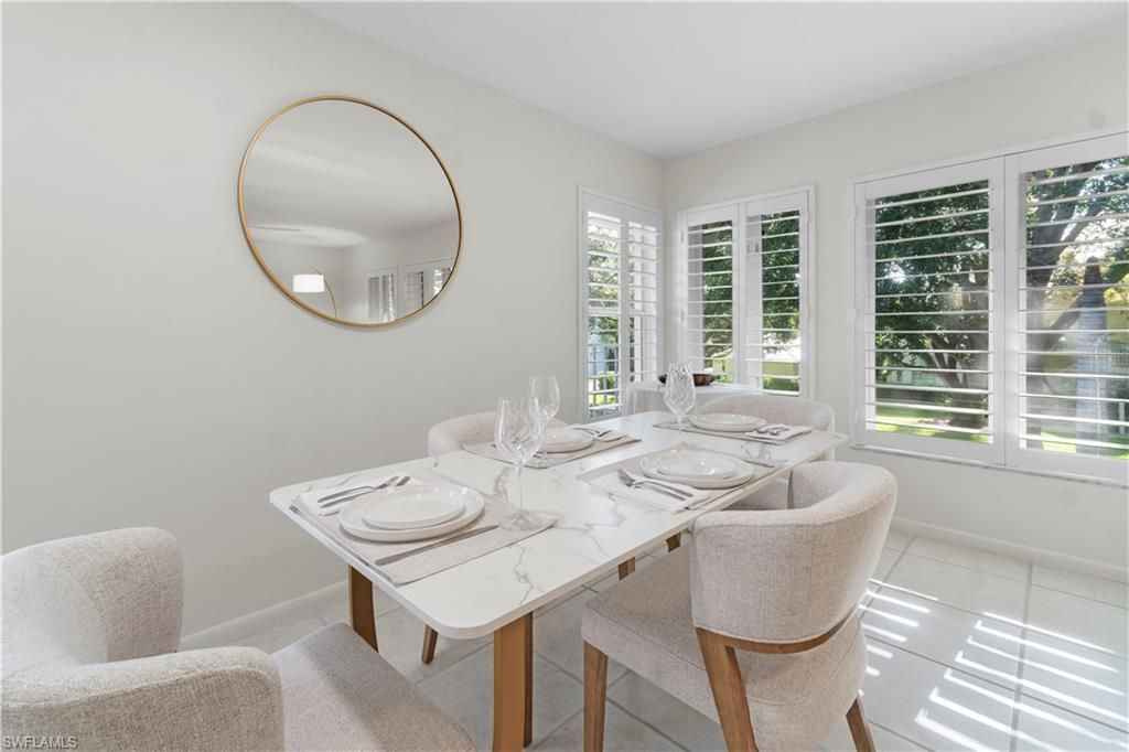 290 4th St S, Unit 202, Naples, FL 34102 Photo