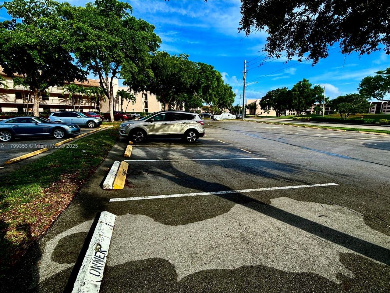 10451 Sunrise Lakes Blvd, Unit 205, Sunrise, FL 33322 Photo