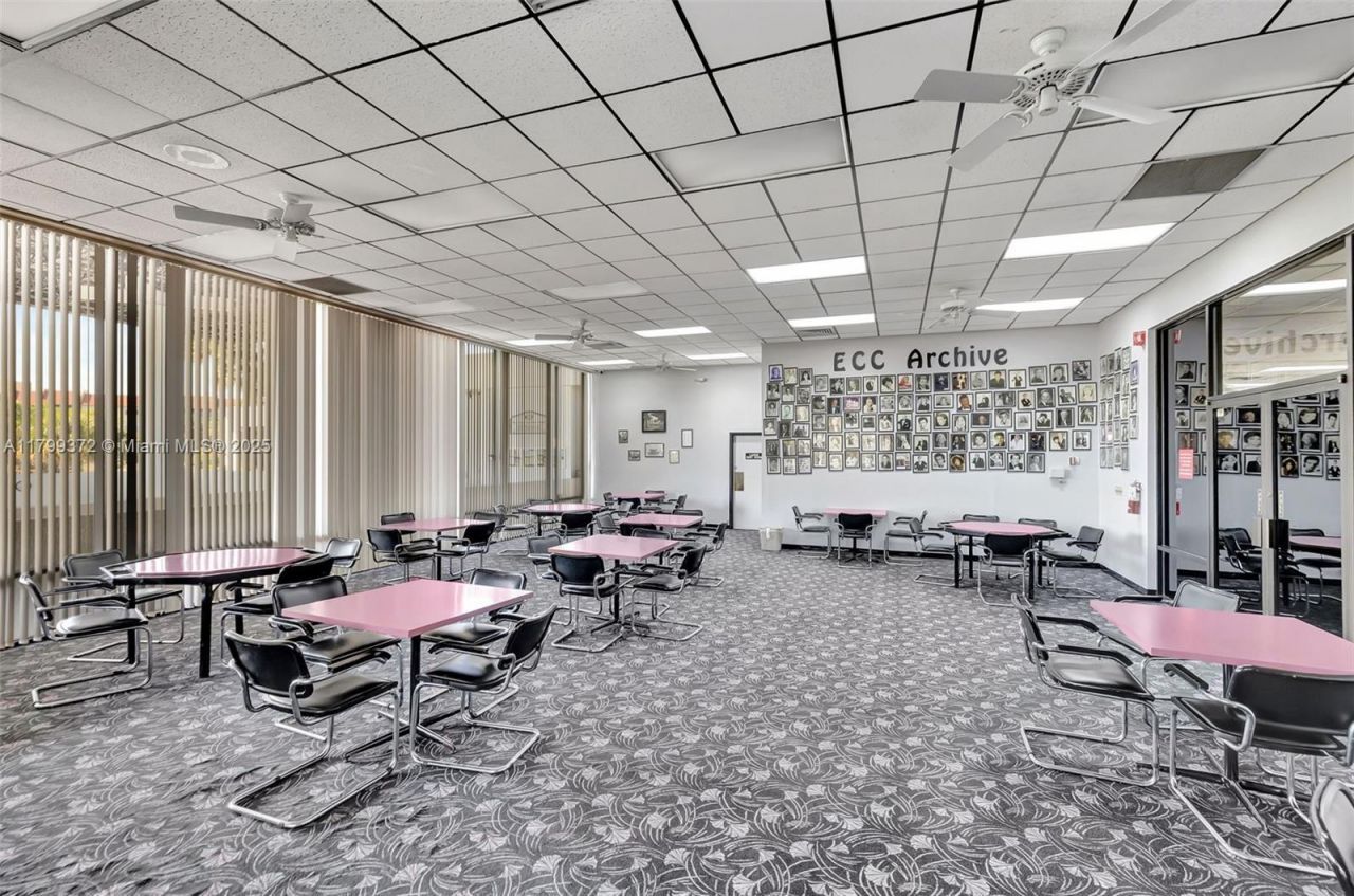 7080 Environ Blvd, Unit 223, Lauderhill, FL 33319 Photo