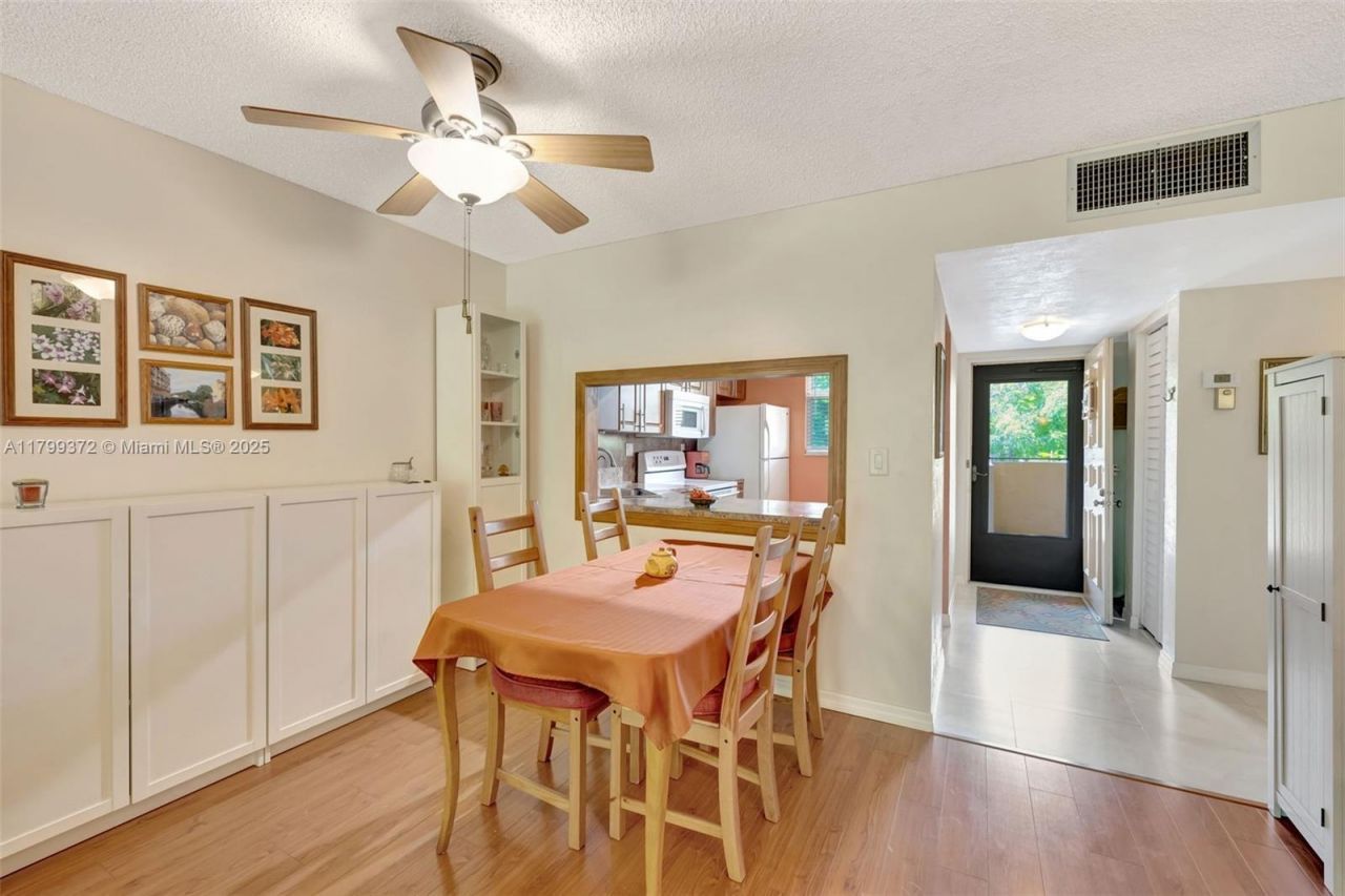 7080 Environ Blvd, Unit 223, Lauderhill, FL 33319 Photo