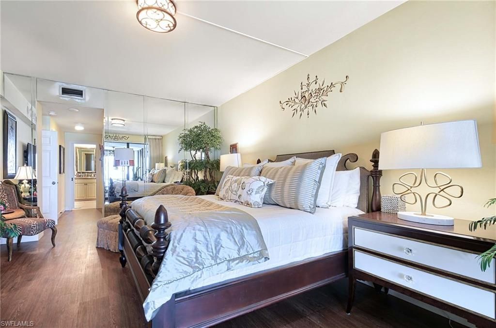 4301 Gulfshore Boulevard, Naples, Fl 34103 Photo