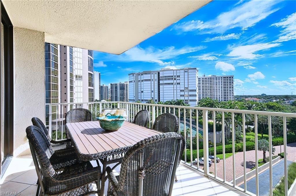 4301 Gulfshore Boulevard, Naples, Fl 34103 Photo