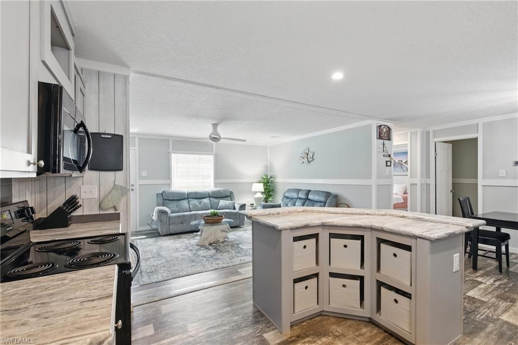 5151 Forest Park Dr, North Fort Myers, FL 33917 Photo