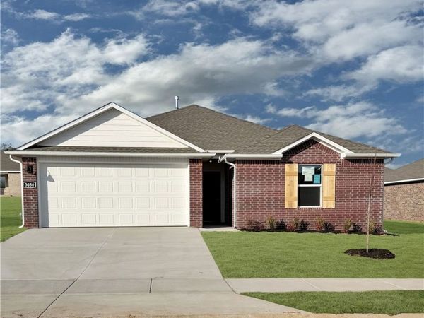 3040 Rosalee Lane, Centerton, AR 72736