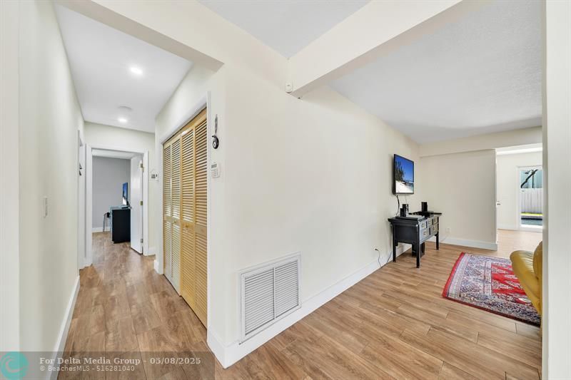 1870 NE 197th Terrace, Miami, FL 33179 Photo