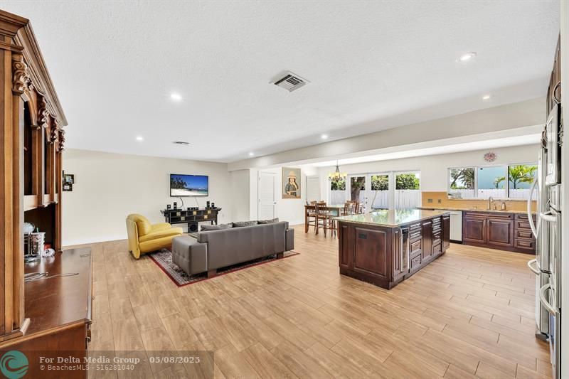 1870 NE 197th Terrace, Miami, FL 33179 Photo