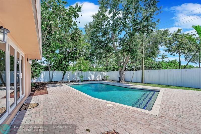 1870 NE 197th Terrace, Miami, FL 33179 Photo