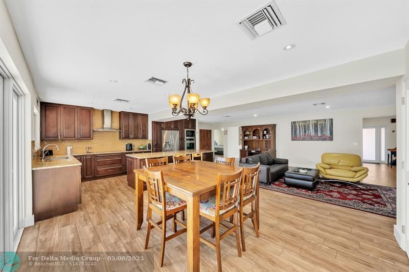 1870 NE 197th Terrace, Miami, FL 33179 Photo