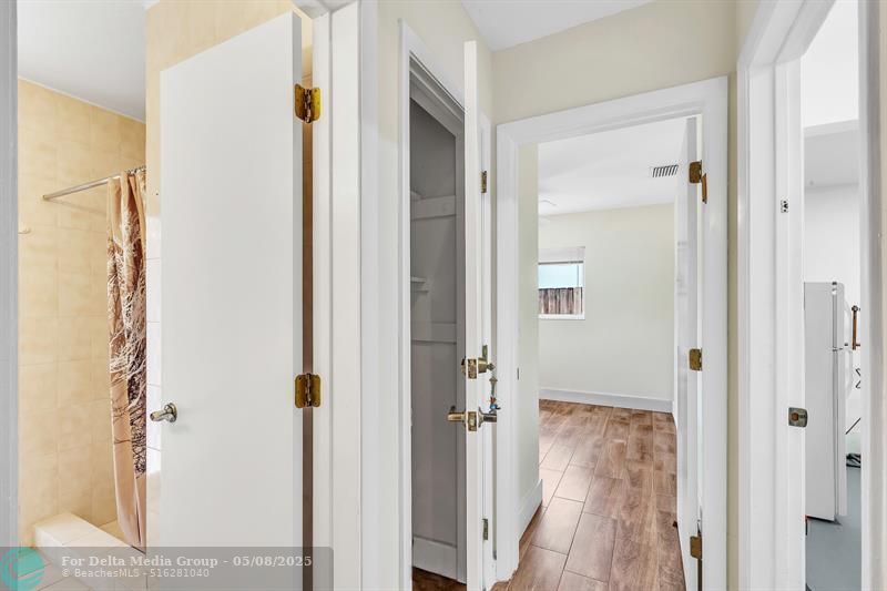 1870 NE 197th Terrace, Miami, FL 33179 Photo