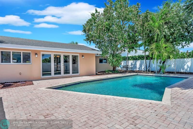 1870 NE 197th Terrace, Miami, FL 33179 Photo