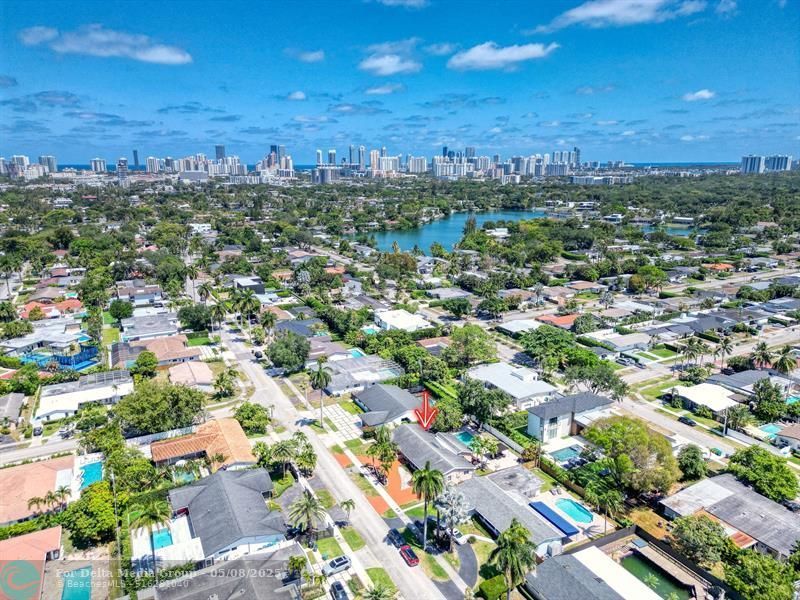 1870 NE 197th Terrace, Miami, FL 33179 Photo