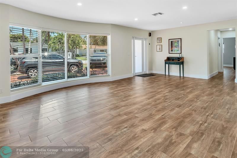 1870 NE 197th Terrace, Miami, FL 33179 Photo