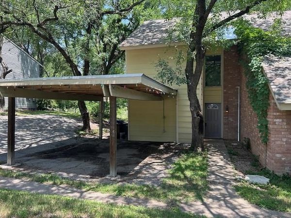 1616 Elmhurst DR, Unit B, Austin, TX 78741