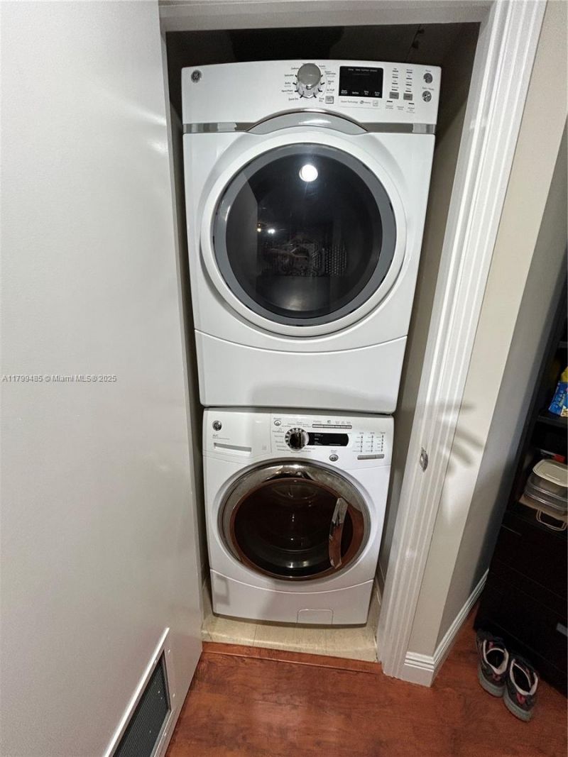 9066 SW 73rd Ct, Unit 1504, Miami, FL 33156 Photo