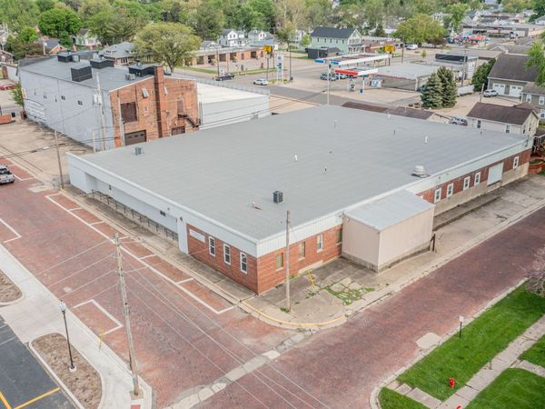 825 N Pleasant Street, Princeton, IL 61356