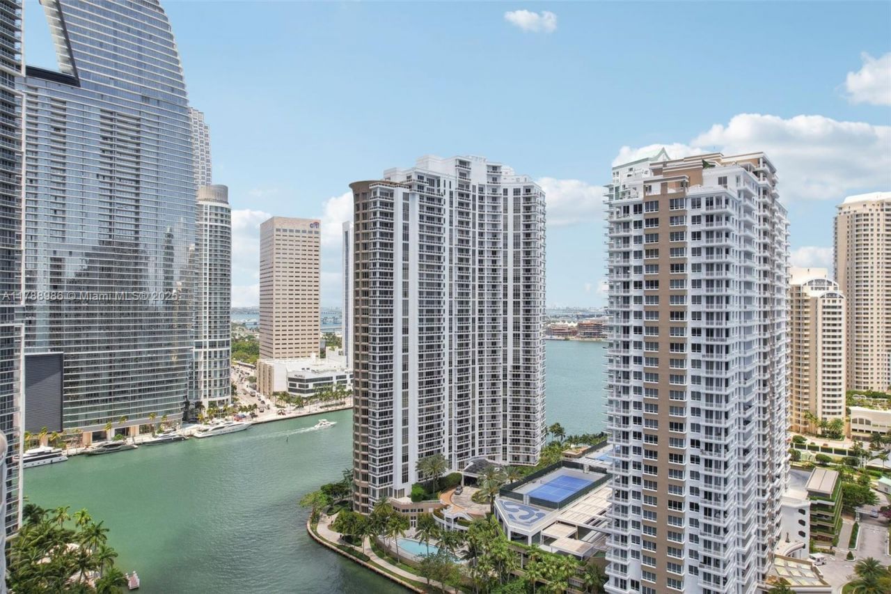 901 Brickell Key Blvd, Unit 1009, Miami, FL 33131 Photo