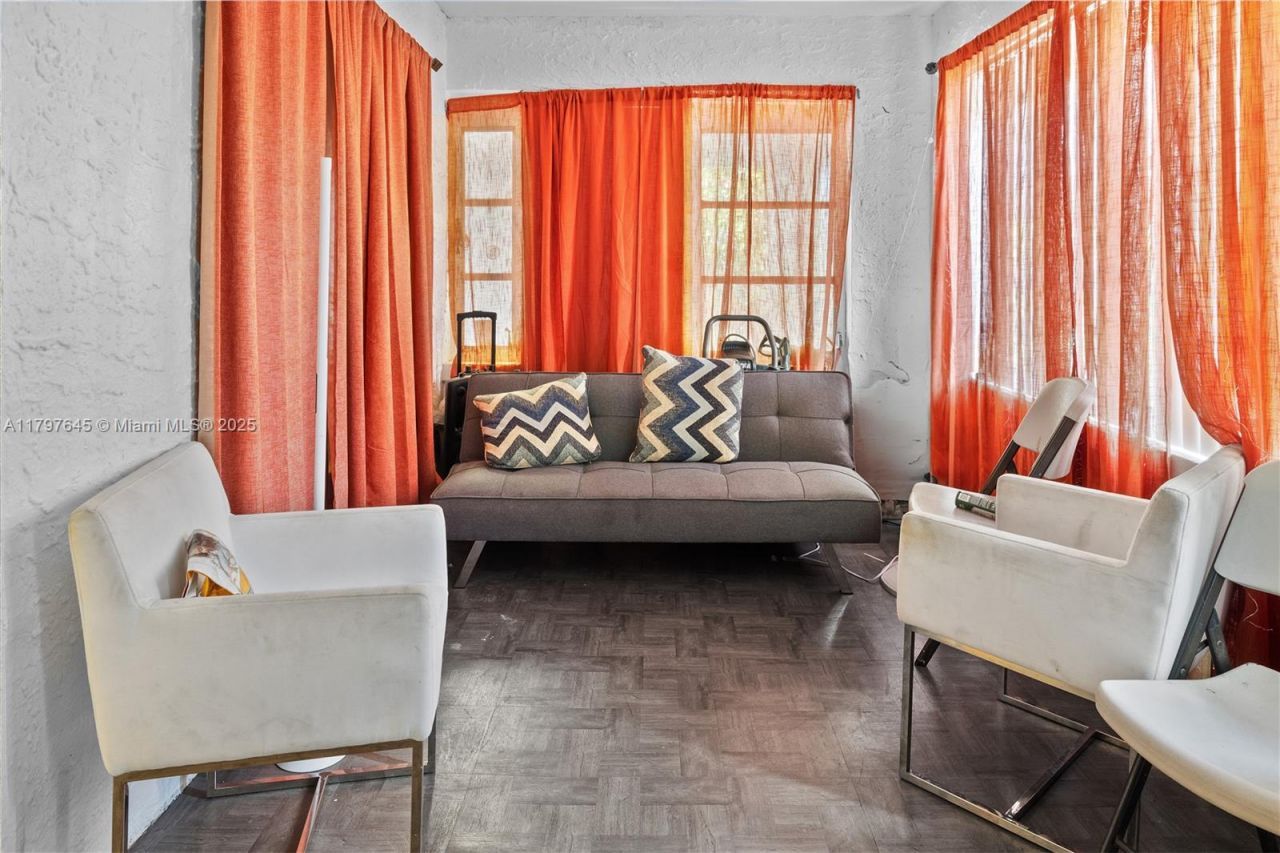 34 NW 34th Ter, Miami, FL 33127 Photo