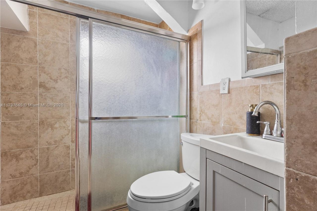 34 NW 34th Ter, Miami, FL 33127 Photo