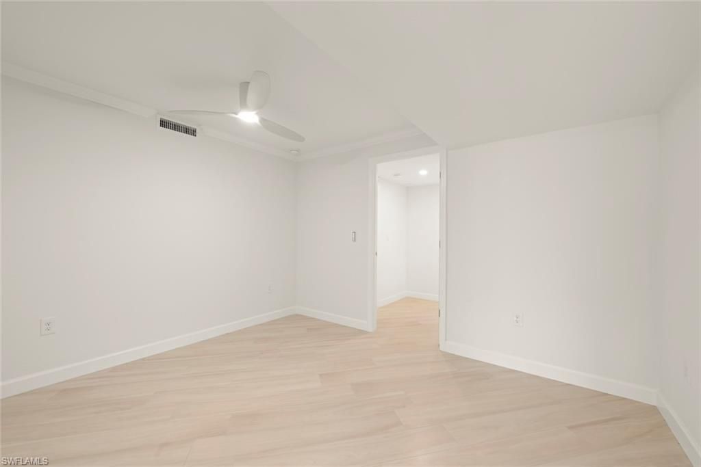 200 Periwinkle Way, Unit 111, Sanibel, FL 33957 Photo