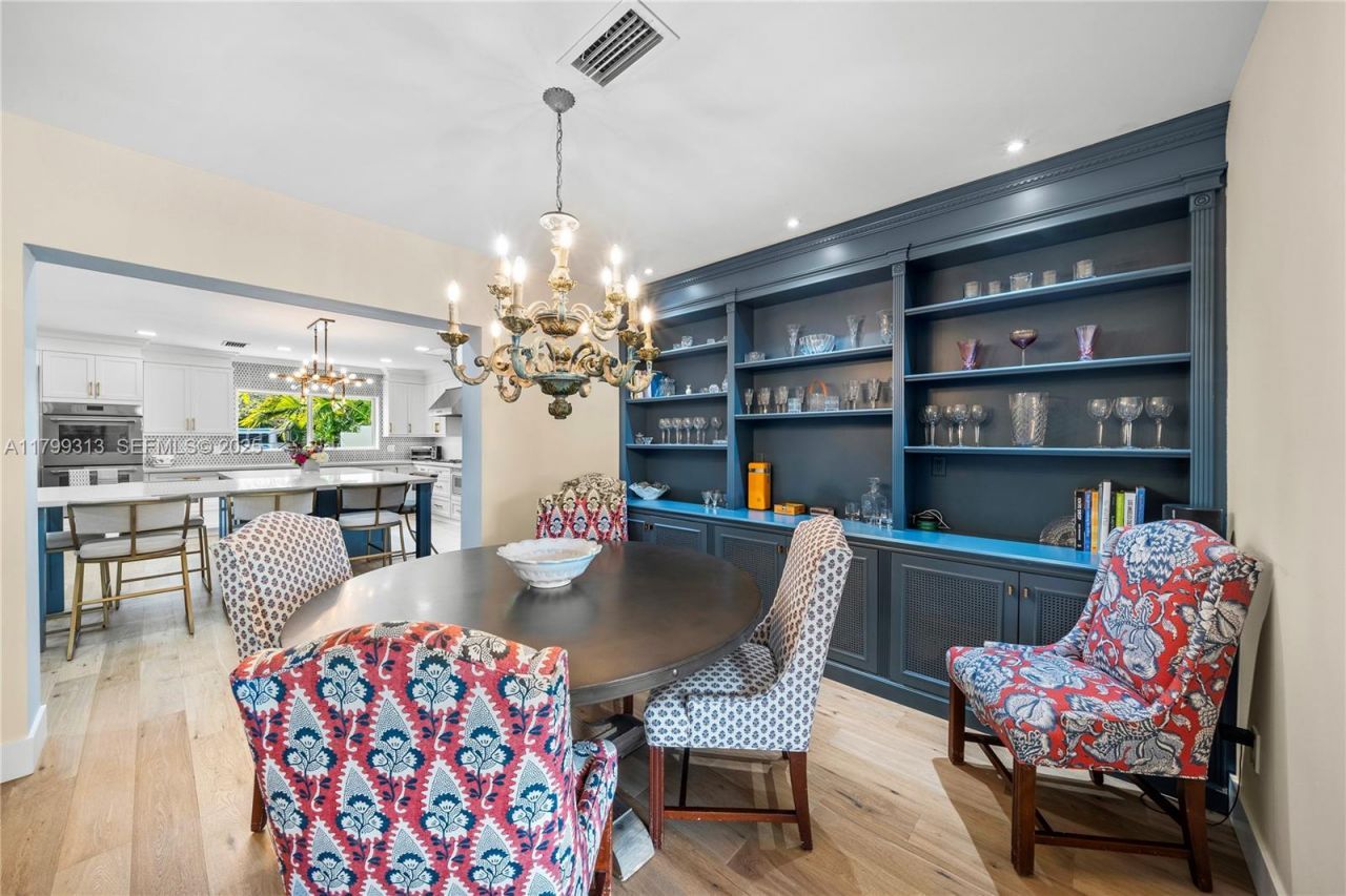 725 Vilabella Ave, Coral Gables, FL 33146 Photo