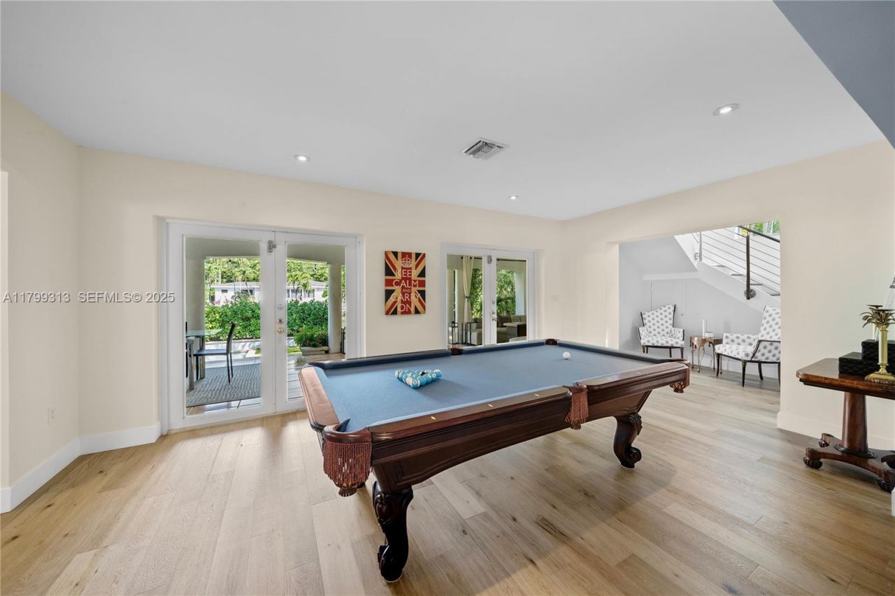 725 Vilabella Ave, Coral Gables, FL 33146 Photo