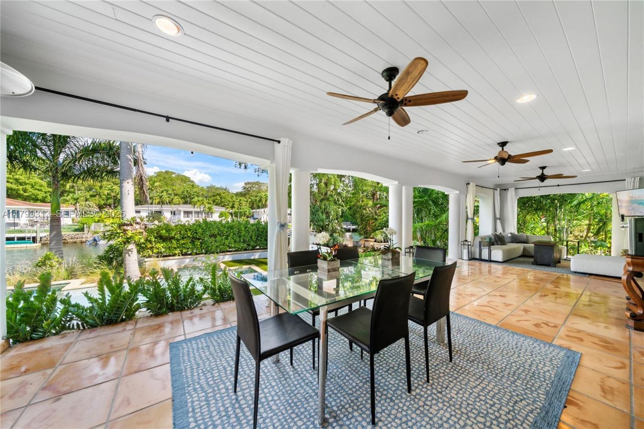 725 Vilabella Ave, Coral Gables, FL 33146 Photo