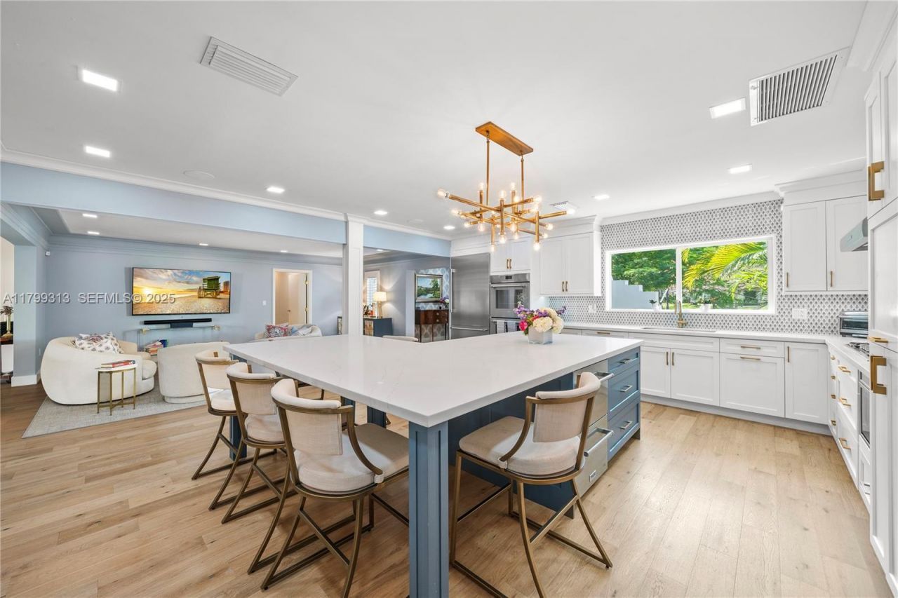 725 Vilabella Ave, Coral Gables, FL 33146 Photo