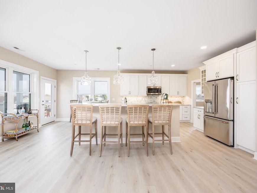 1505 St Louis Avenue S, Unit 302, Ocean City, MD 21842 Main Photo